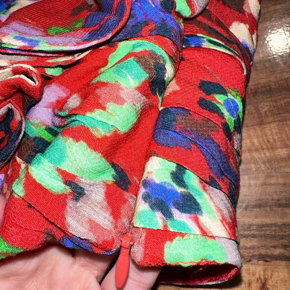 Zara Ruffle Crop Top - Picture 4 of 6